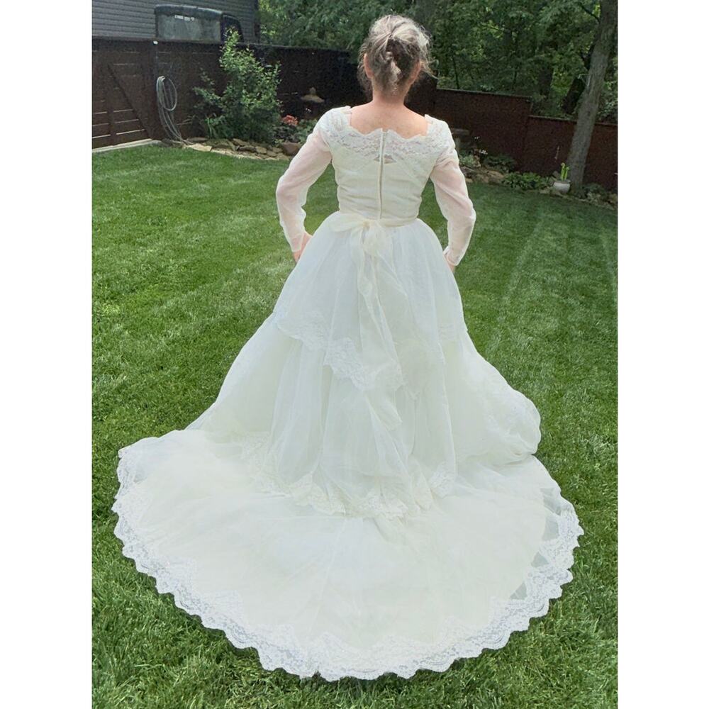Vintage 70s Wedding Dress Ribbon Bows Train Lace Prairie Cottage Bridal Gown 12